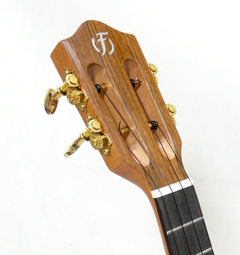 Tenor elektro-akustické ukulele FLIGHT DIANA TE Soundwave 