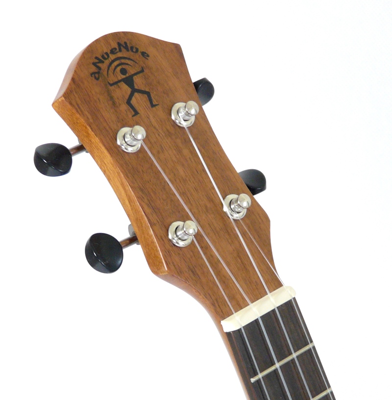 Koncertní elektro-akustické ukulele aNueNue aNN C3E Mahagon