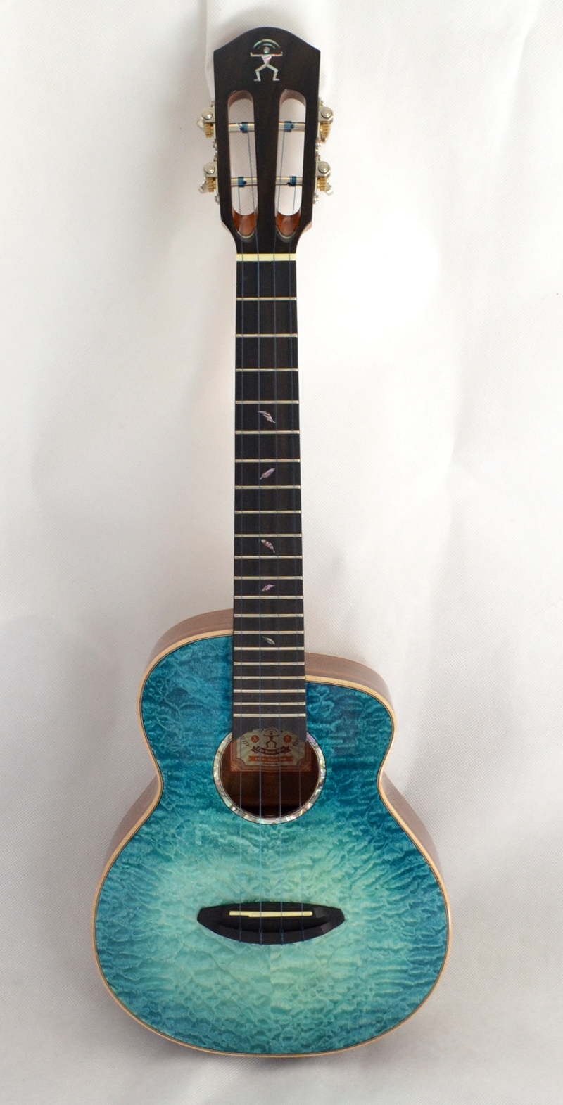 Tenor akustické ukulele aNueNue UT188MB