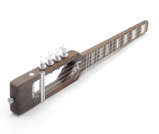 Tenor elektro ukulele UKS432WA RISA