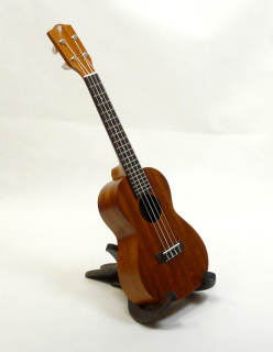 Koncertní ukulele MAHIMAHI MC-7M Mahagon