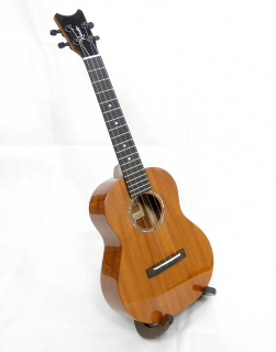Grand tenor ukulele ROMERO CREATIONS GRAND GT Mahagon
