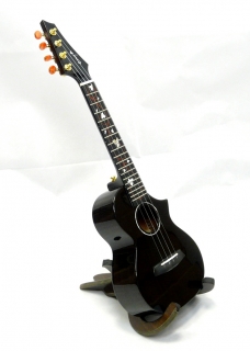 Koncertní ukulele ENYA EUC-M6 Černý mahagon