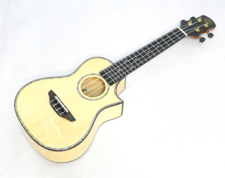 Koncertní ukulele Isuzi SST-1C Smrk & javor