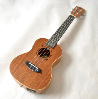 Koncertní elektro-akustické ukulele FLIGHT DUC323 CEQ  MAH
